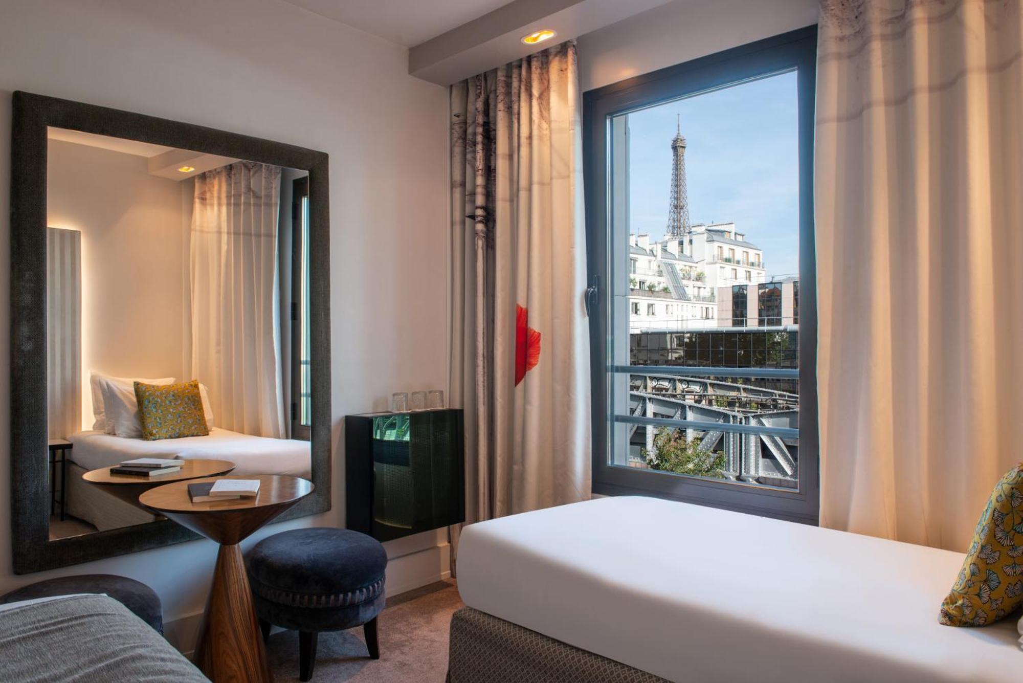 Le Parisis - Tour Eiffel 4* Paris